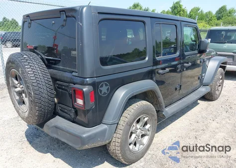 2020 Jeep Wrangler Unlimited Freedom 4X4 z USA, uszkodzony, nr VIN 1C4HJXDN7LW245233